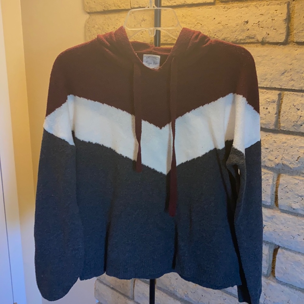 Sweater with hood